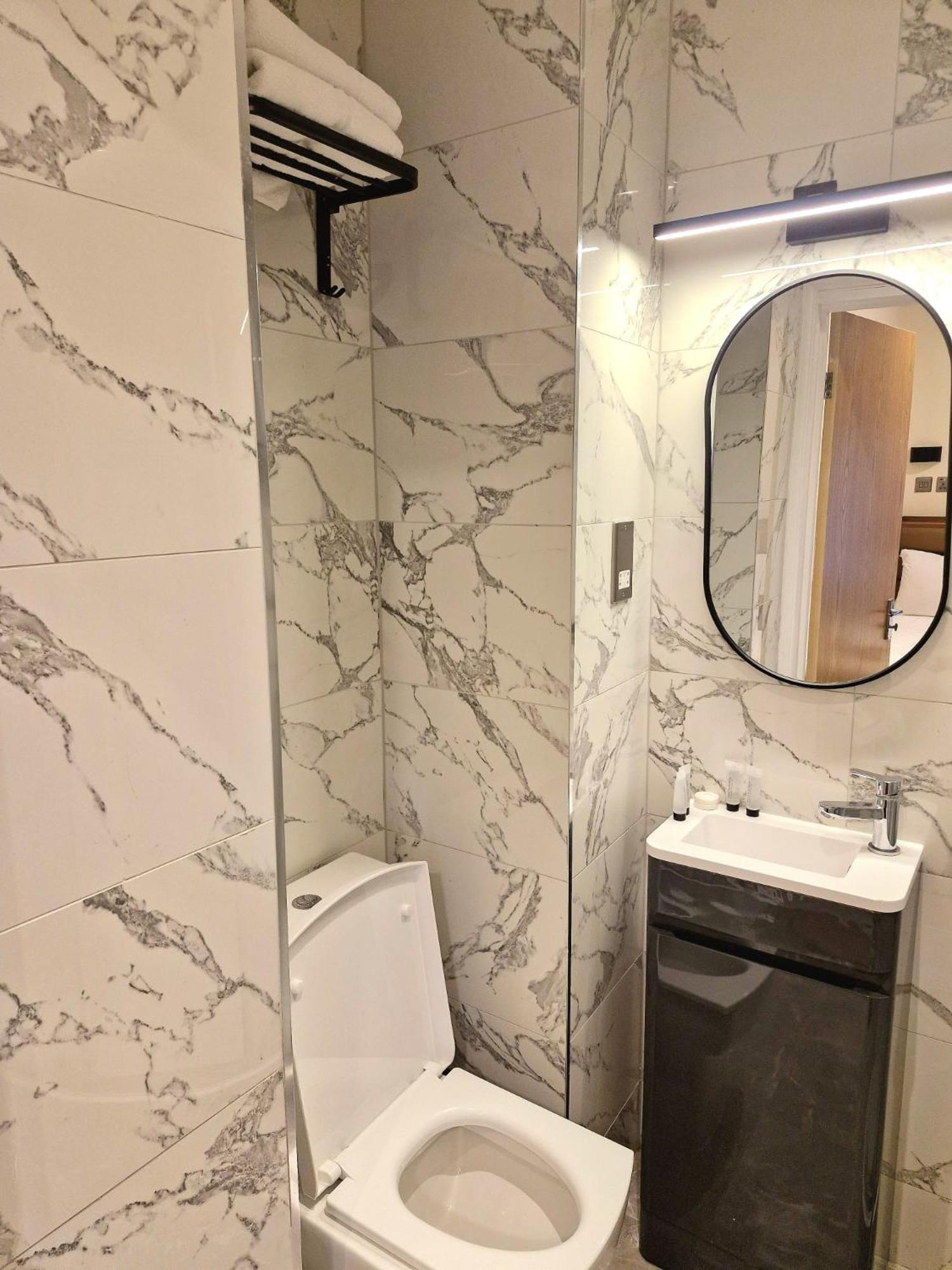 Olympia 3* Londen