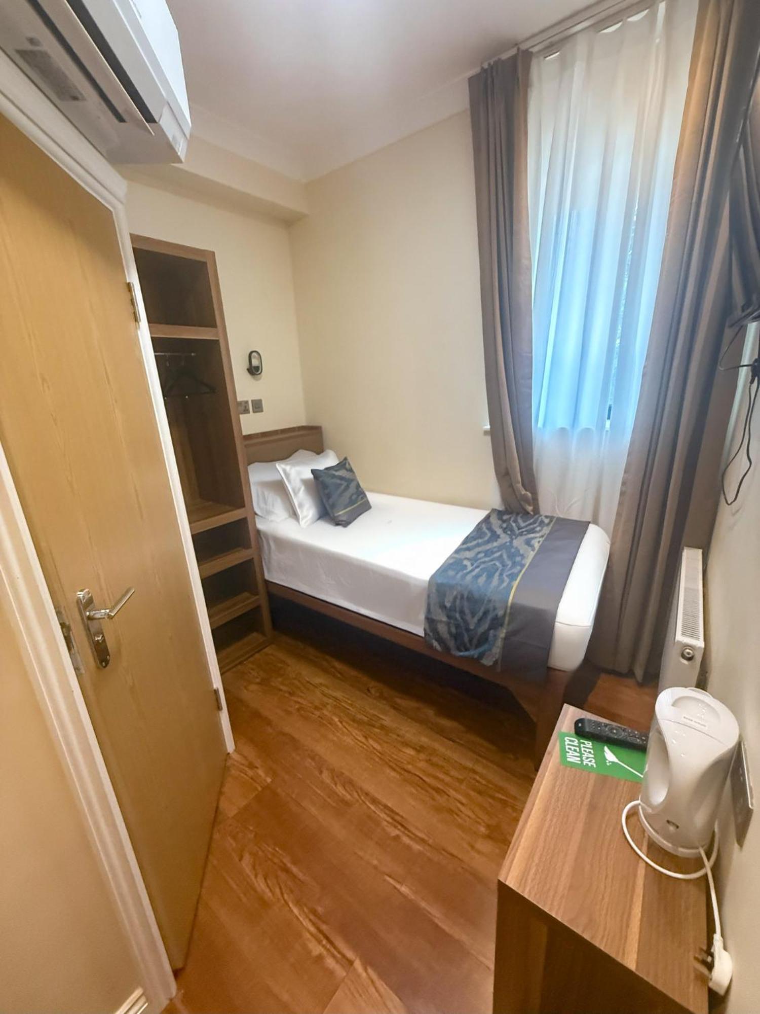 Hotel Olympia 3*